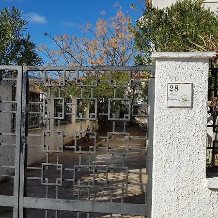 Sul Mare A Chia * ドームス・デ・マリーア