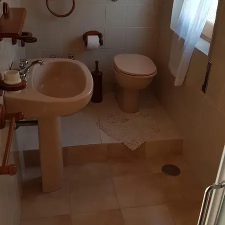 Sul Mare A Chia Βίλα *